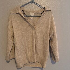 H&M collard brown sweater.